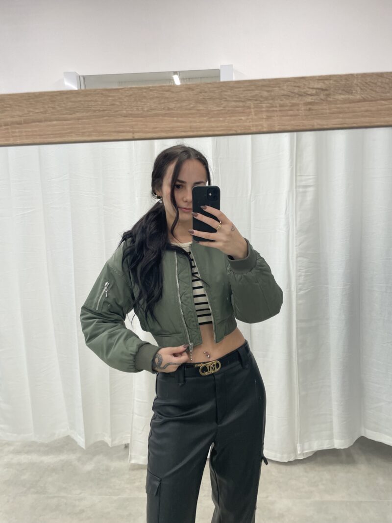 Bomber crop zelený H&M vel. XXS/XS - Image 2