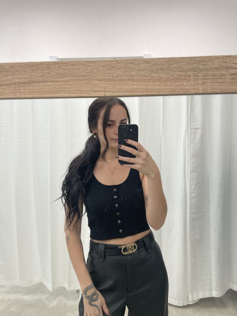 Žebrovaný basic crop top tílko SINSAY vel. M